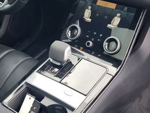 Used 2023 Land Rover Range Rover Velar R-Dynamic S AWD/4WD image 13