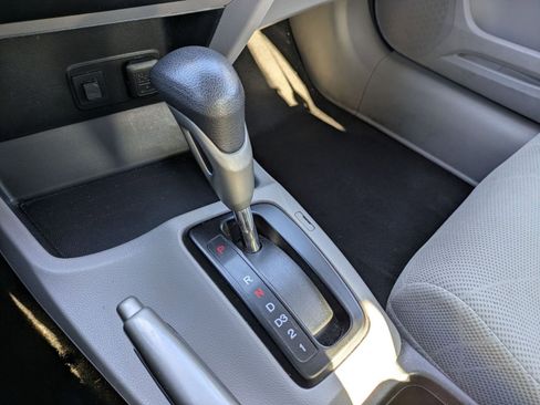 Used 2012 Honda Civic LX image 13