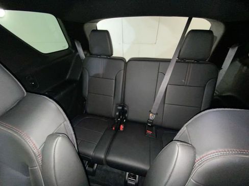 Used 2023 Chevrolet Traverse RS w/ LPO, Floor Liner Package FWD image 30