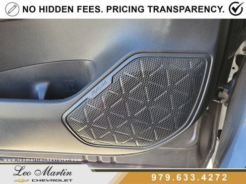 Used 2022 Toyota RAV4 LE FWD image 30