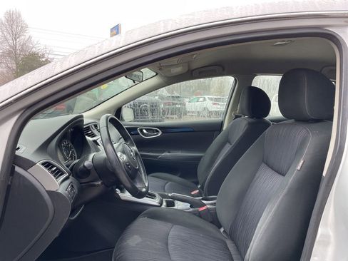Used 2019 Nissan Sentra SV image 10
