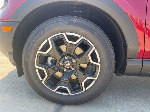 New 2025 Ford Bronco Sport Outer Banks w/ Outer Banks Tech Package+ image 10