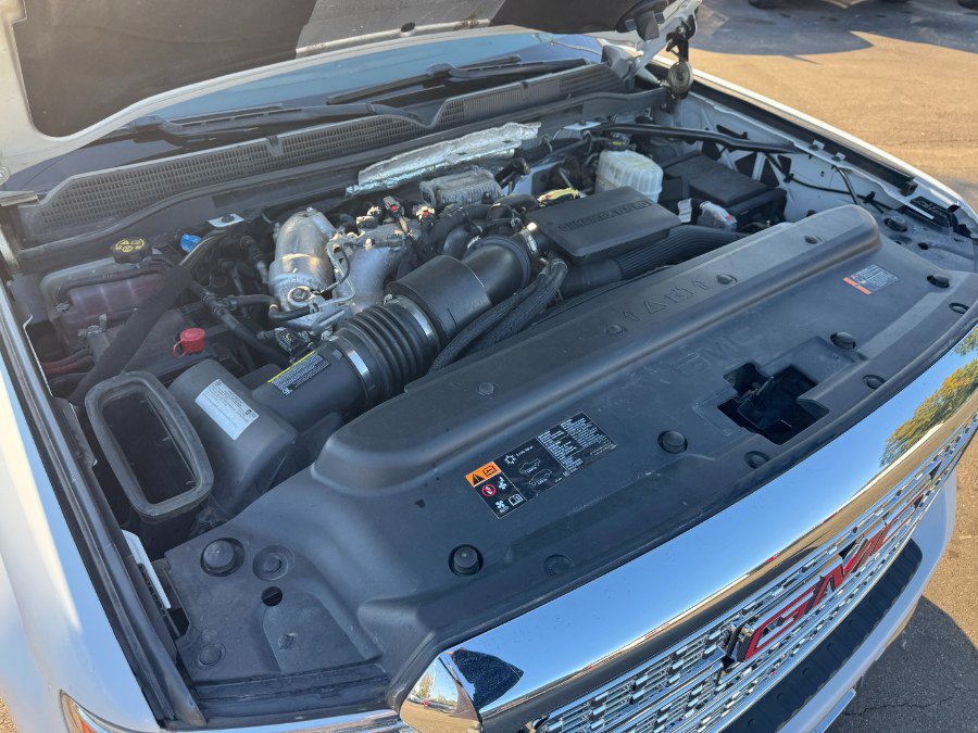Used 2019 GMC Sierra 3500 Denali AWD/4WD image 25