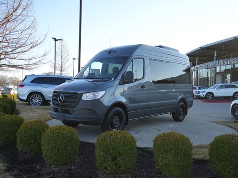 New 2026 Mercedes-Benz Sprinter 2500 image 3