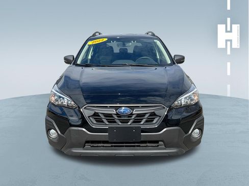 Used 2022 Subaru Crosstrek 2.5i Sport w/ Moonroof Package image 2