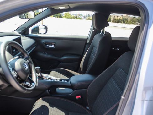 Certified 2023 Honda HR-V Sport image 18