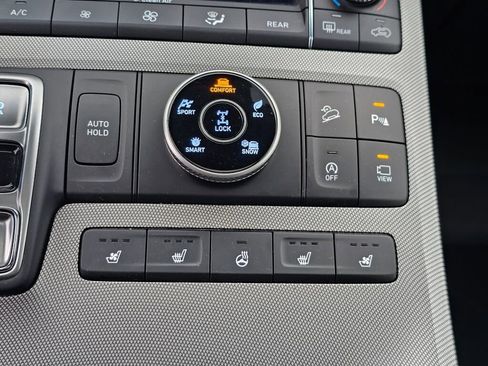 Used 2022 Hyundai Palisade Calligraphy image 31