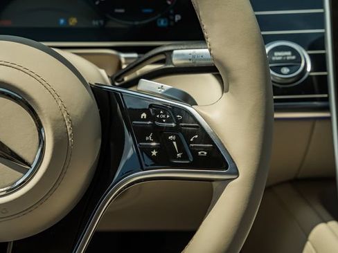 Certified 2023 Mercedes-Benz S 500 4MATIC image 28
