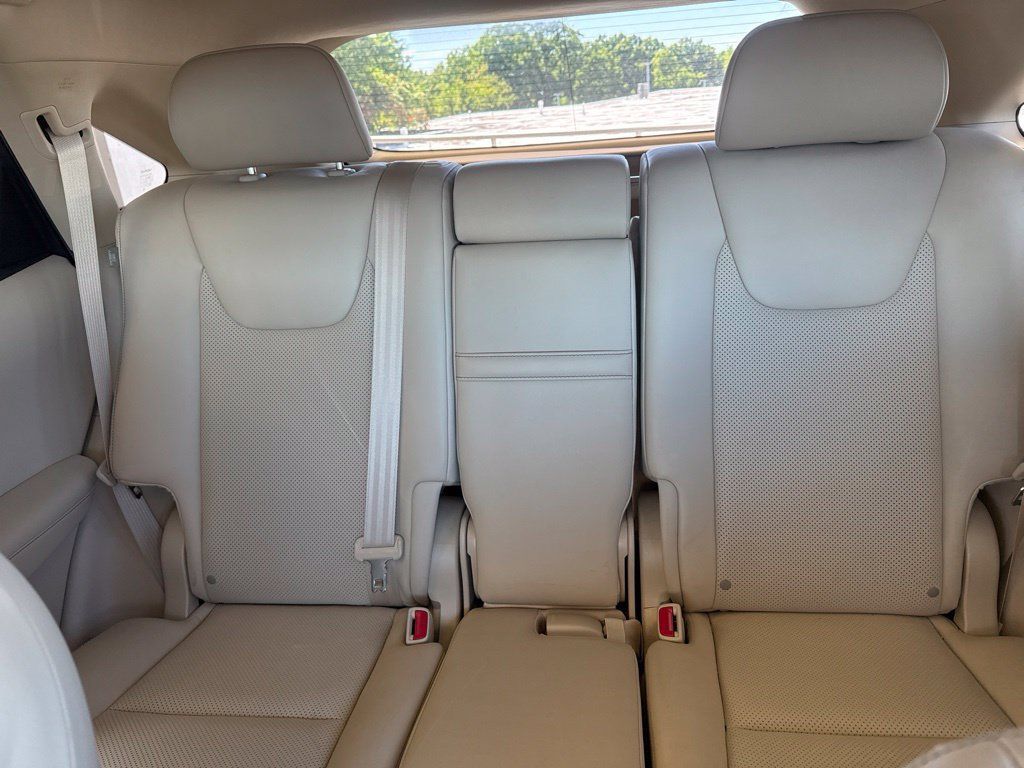 Used 2014 Lexus RX 450h AWD image 21