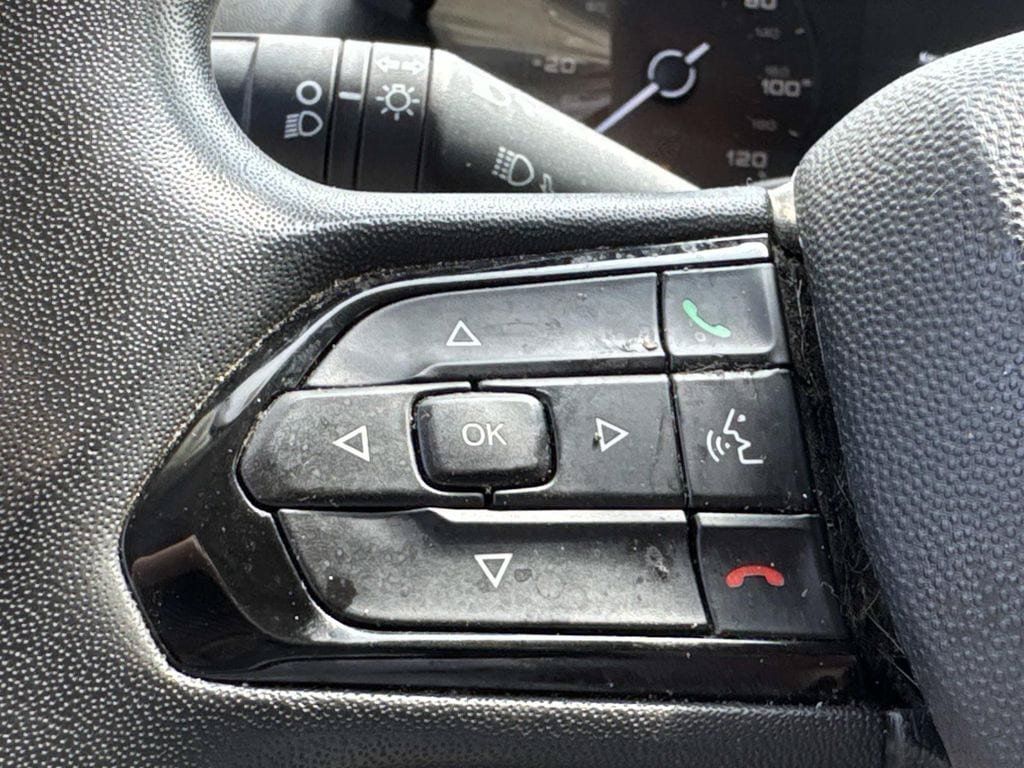 Used 2025 RAM ProMaster 2500 w/ Convenience Group FWD image 20