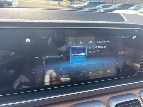 Used 2022 Mercedes-Benz GLE 350 4MATIC image 22