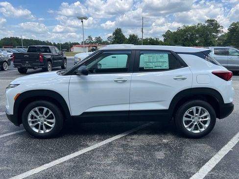 New 2026 Chevrolet TrailBlazer LS FWD image 20