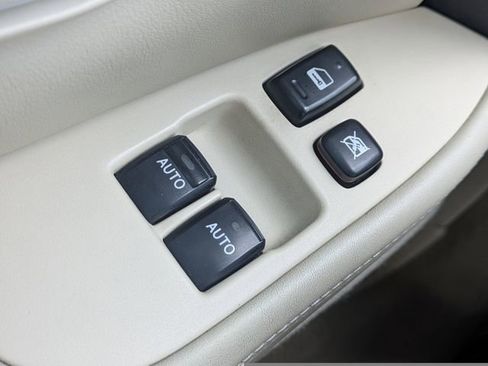 Used 2002 Lexus SC 430 Convertible RWD image 20