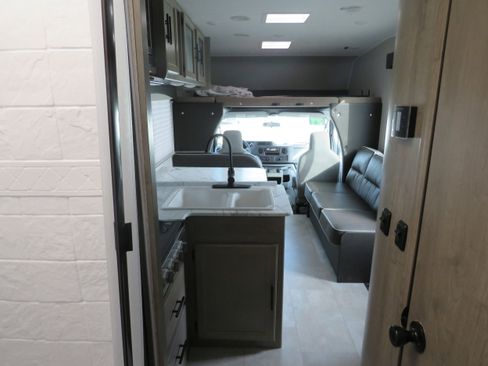 Used 2021 Ford E-350 and Econoline 350 Super Duty w/ Motorhome Prep Package image 28