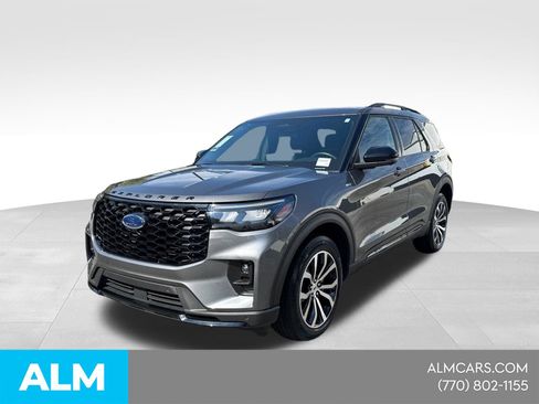 Used 2025 Ford Explorer ST-Line AWD/4WD image 1