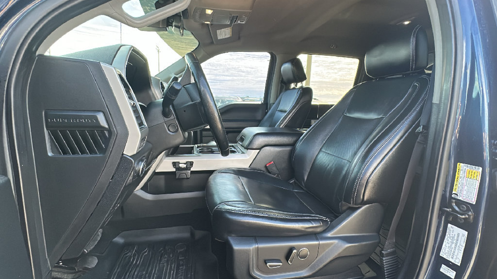 Used 2019 Ford F250 Lariat w/ Lariat Ultimate Package AWD/4WD image 4