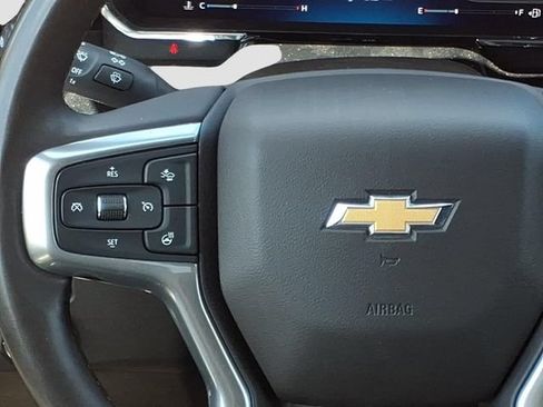 Used 2024 Chevrolet Silverado 2500 LTZ w/ LTZ Premium Package AWD/4WD image 7