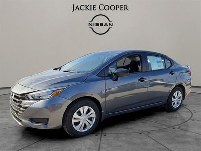 New 2025 Nissan Versa S w/ Trunk Package