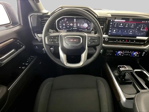 Certified 2026 GMC Sierra 1500 Elevation w/ Preferred Package RWD image 6
