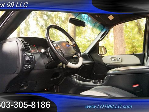 Used 2003 Ford F150 Harley-Davidson image 12