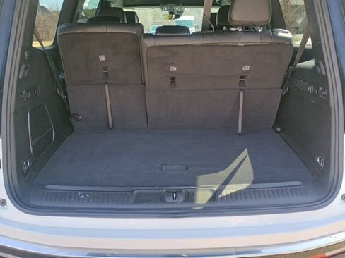Used 2022 Jeep Wagoneer Series II AWD/4WD image 18