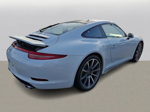 Used 2015 Porsche 911 Carrera 4 image 3