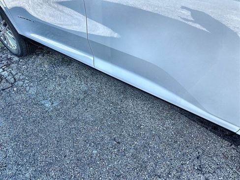 New 2026 GMC Acadia Denali w/ Super Cruise Package image 13