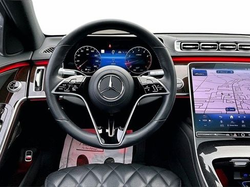 Certified 2023 Mercedes-Benz S 580 4MATIC Sedan image 11
