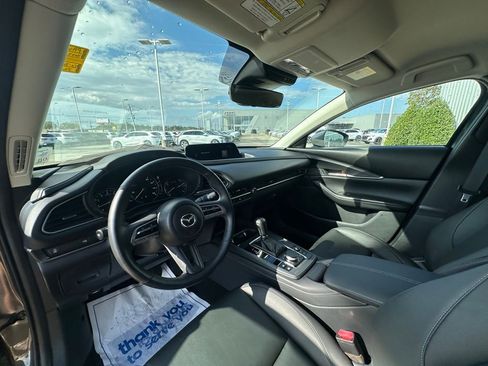 Used 2022 MAZDA CX-30 AWD 2.5 S w/ Select Package image 12