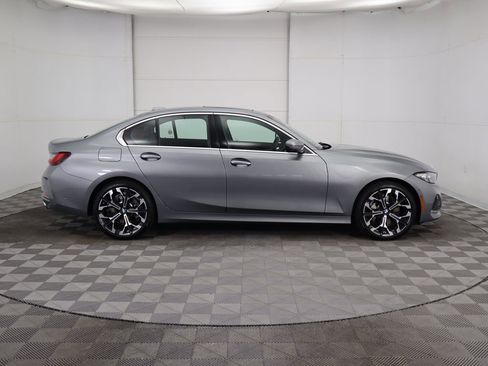 Certified 2025 BMW 330i Sedan w/ Premium Package image 5