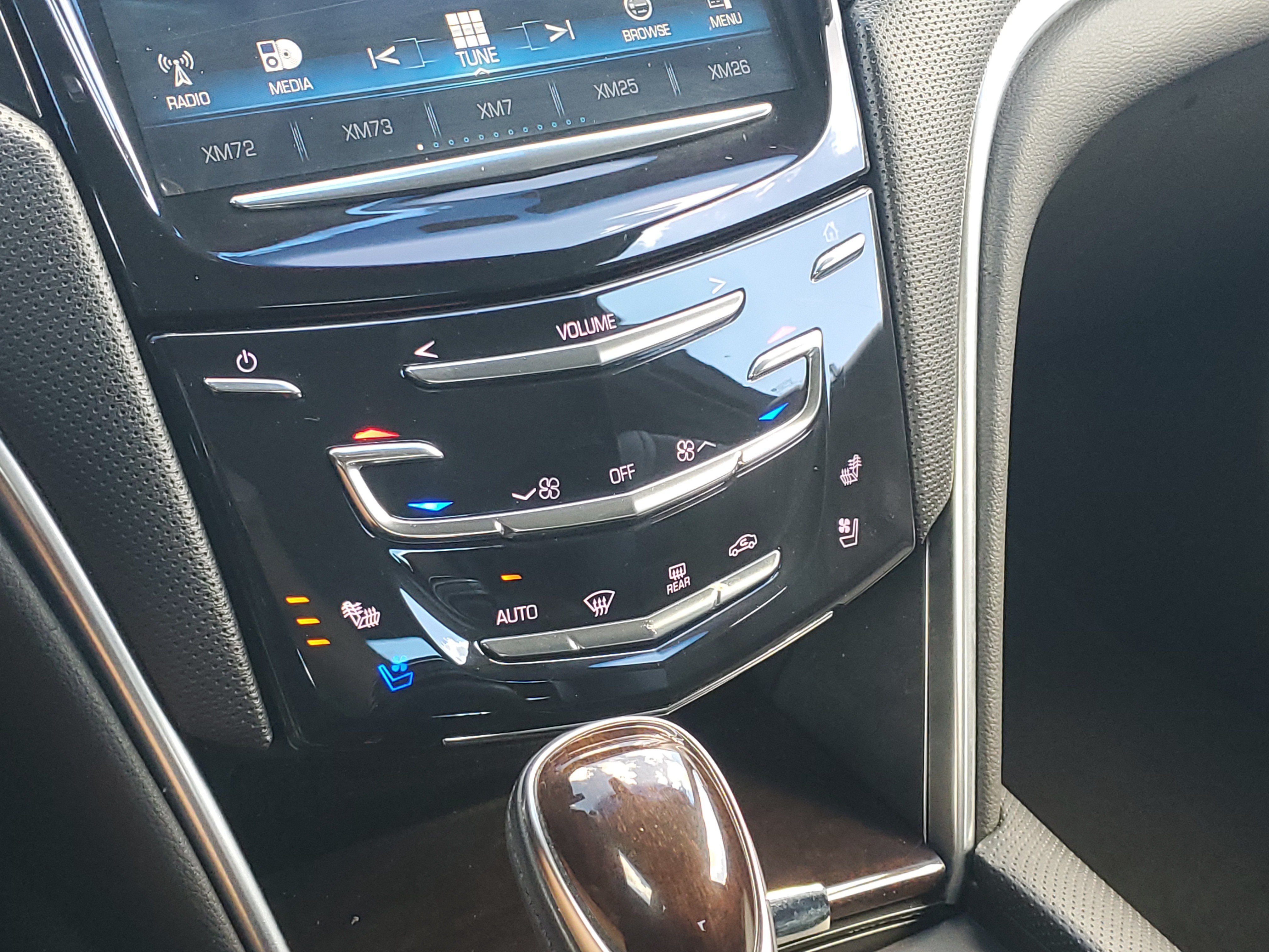 Used 2017 Cadillac XTS Luxury FWD image 28