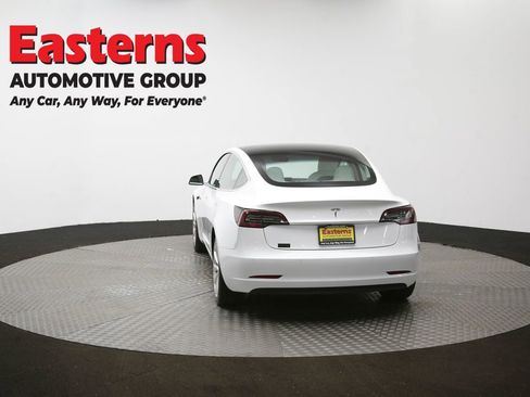 Used 2019 Tesla Model 3 Standard Range image 63