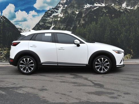 Used 2019 MAZDA CX-3 Grand Touring image 2