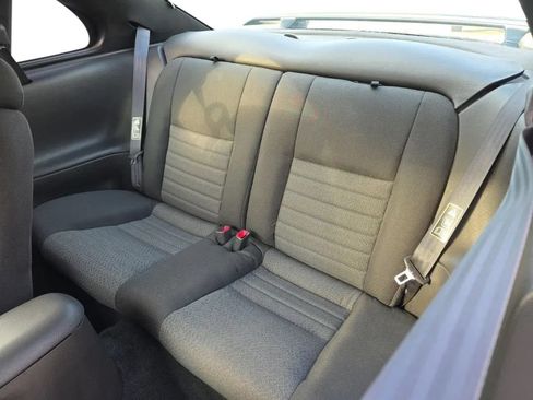 Used 2001 Ford Mustang GT RWD image 16