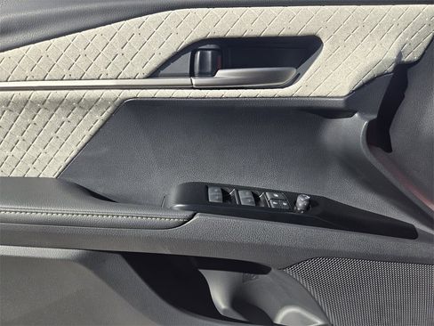 New 2026 Toyota Camry XLE image 18