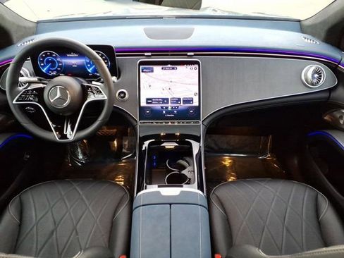 Certified 2023 Mercedes-Benz EQS 450+ 4MATIC SUV image 4