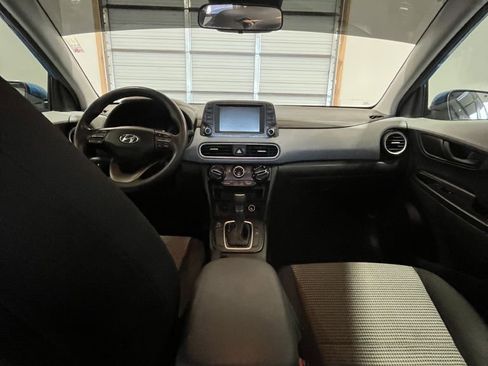 Used 2019 Hyundai Kona SE image 8
