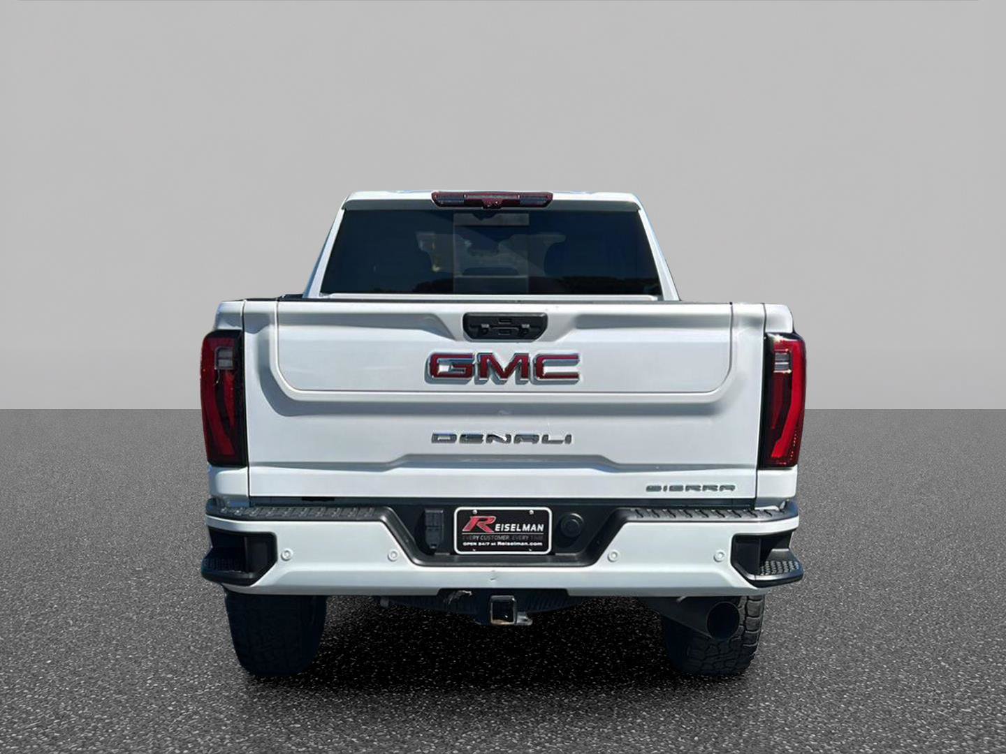 Certified 2024 GMC Sierra 2500 Denali w/ Denali Reserve Package AWD/4WD image 4