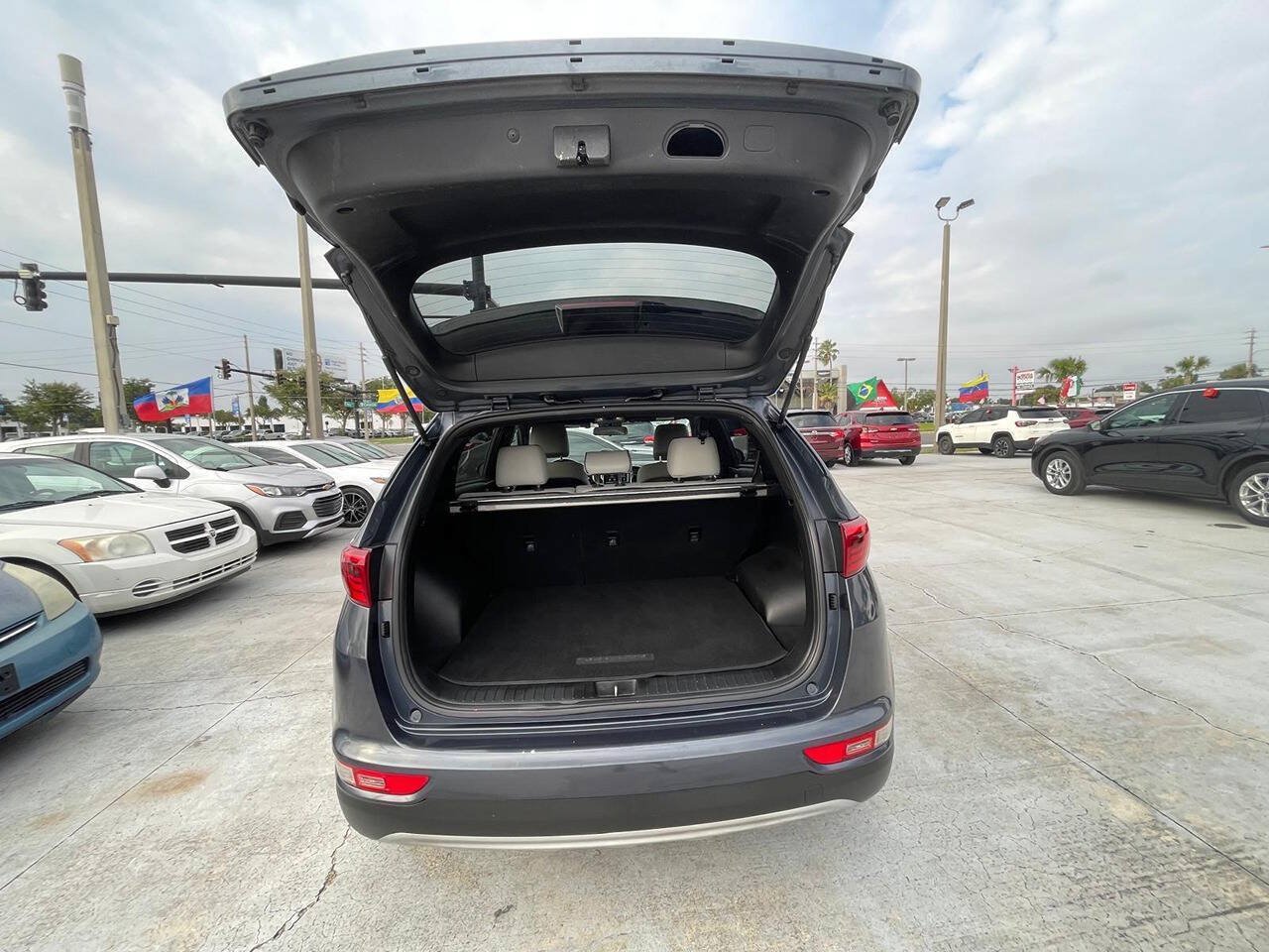 Used 2019 Kia Sportage EX w/ EX Sport Appearance Package FWD image 13