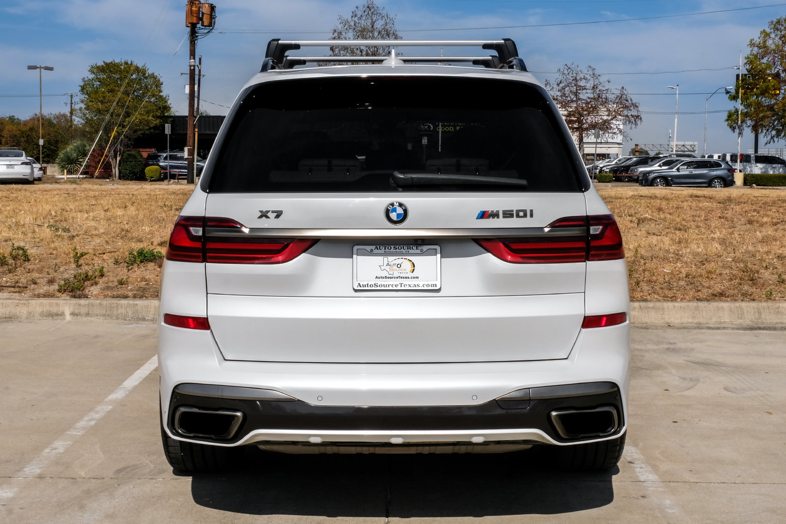 Used 2020 BMW X7 M50i w/ Dynamic Handling Package AWD/4WD image 9