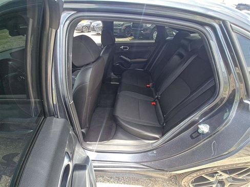 Used 2025 Honda Civic Sport image 9