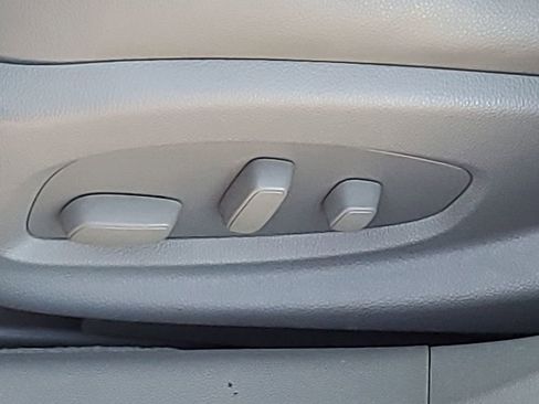 Used 2014 Chevrolet Impala LT image 29