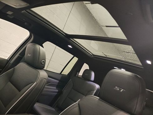 New 2026 Buick Enclave Sport Touring w/ Power Package image 25