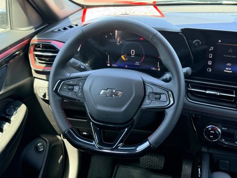 New 2026 Chevrolet TrailBlazer RS w/ Convenience Package FWD image 14