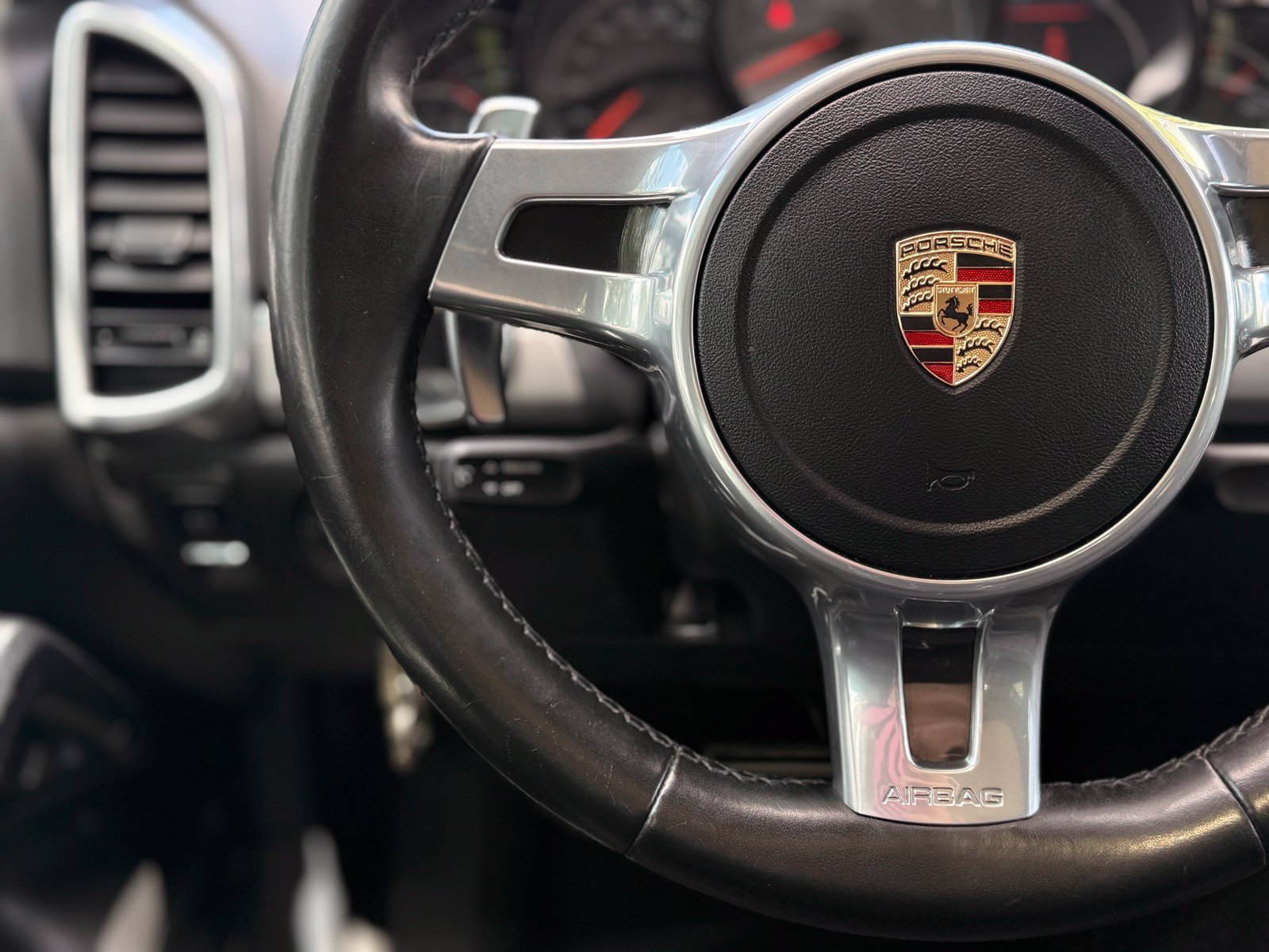 Used 2013 Porsche Cayenne GTS AWD/4WD image 25