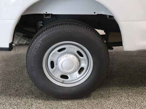 Used 2021 Ford F250 XL w/ Power Equipment Group RWD image 31