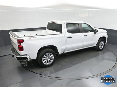 Used 2023 Chevrolet Silverado 1500 Custom image 26