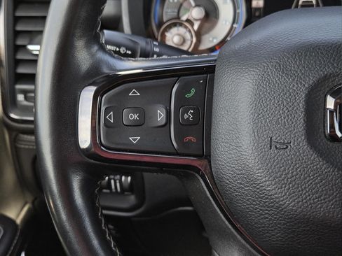 Used 2022 RAM 1500 Limited AWD/4WD image 9