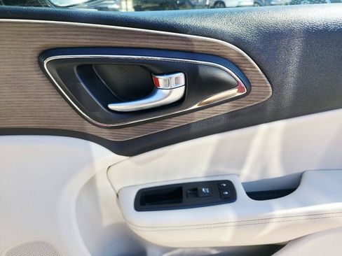 Used 2015 Chrysler 200 C w/ Navigation & Sound Group I AWD/4WD image 18