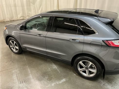 Used 2024 Ford Edge SEL w/ Convenience Package AWD/4WD image 12